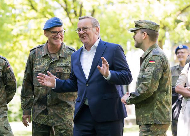 German Federal Government to invest in Bundeswehr Medical Academy thumbnail