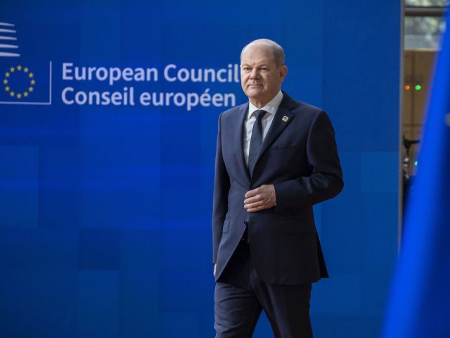 Bundeskanzler Scholz beim EU-Gipfel in Brüssel 