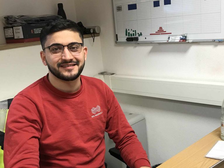 Ahmed Alkasem, endüstri mekanikeri olmak için 2019'dan beri meslek eğitimi alıyor.
