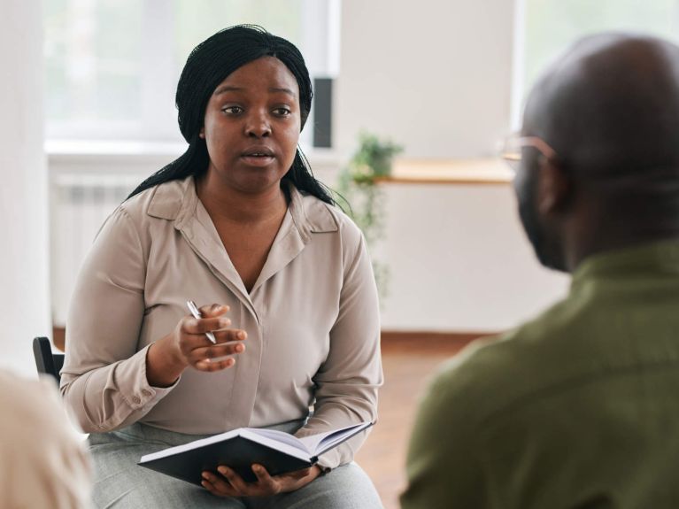Many people find it easier to open up to a therapist from a similar cultural background. 