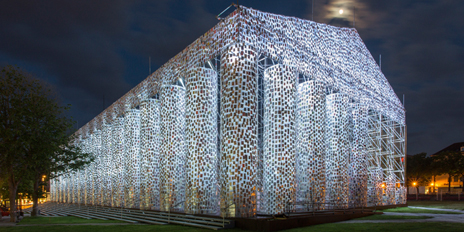 Marta Minujin; The Parthenon of books