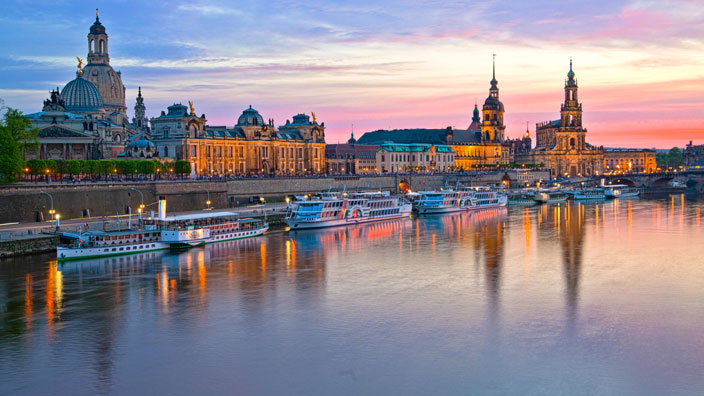 travel-dresden-semper-opera-opera-ball_a.jpg