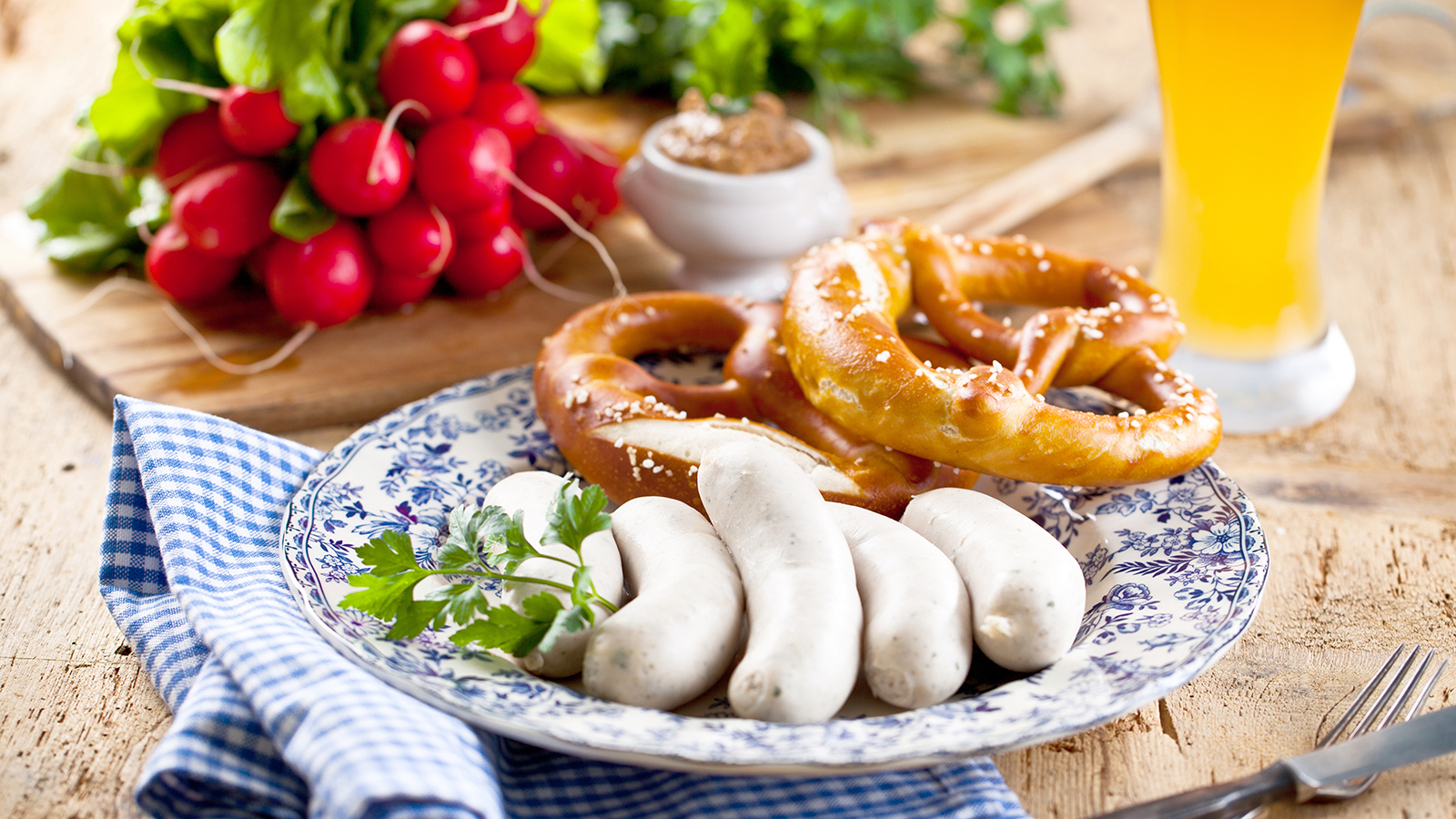 Weißwurst mit Brezeln