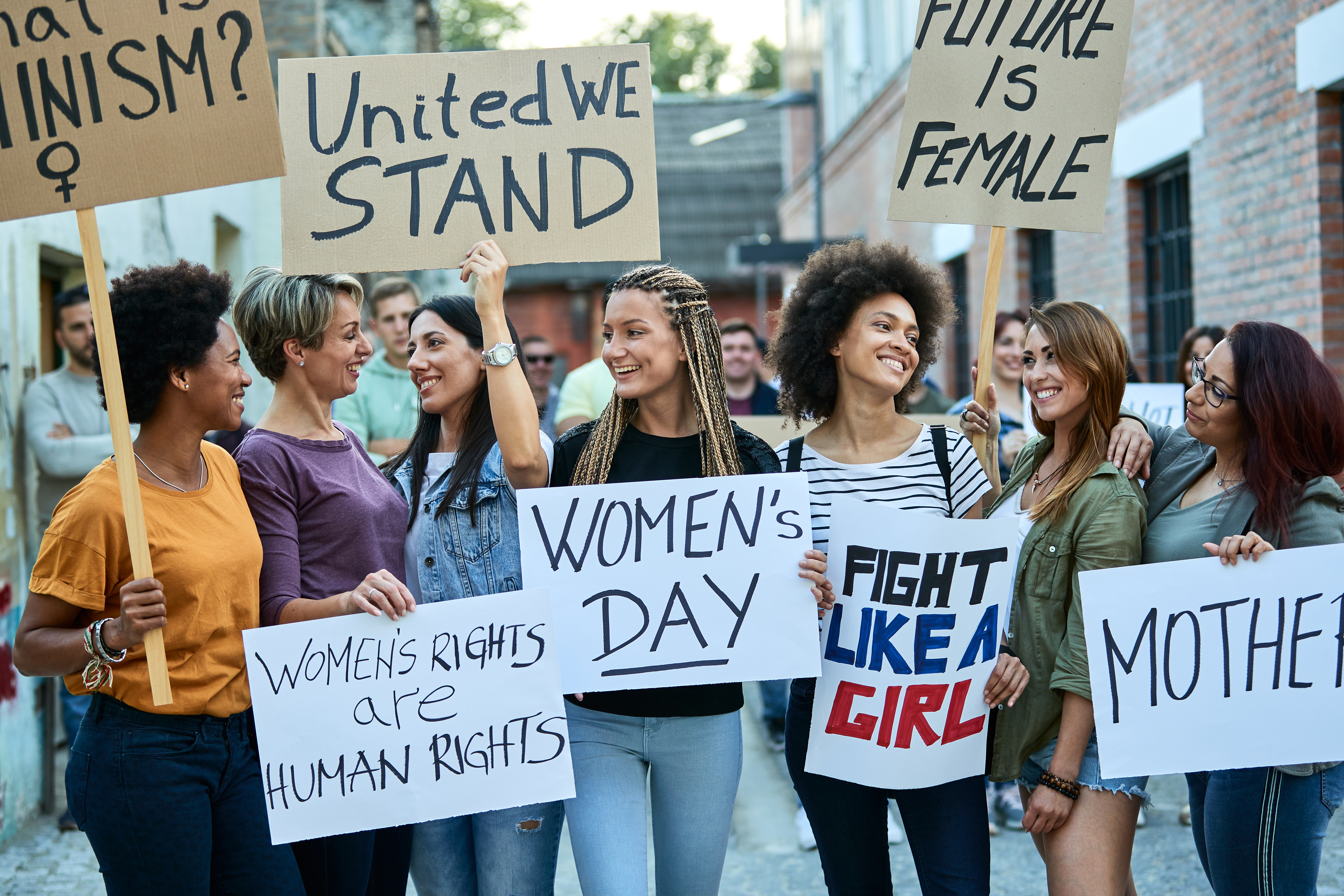 internationaler-frauentag-2022-starke-frauen-gleichberechtigung