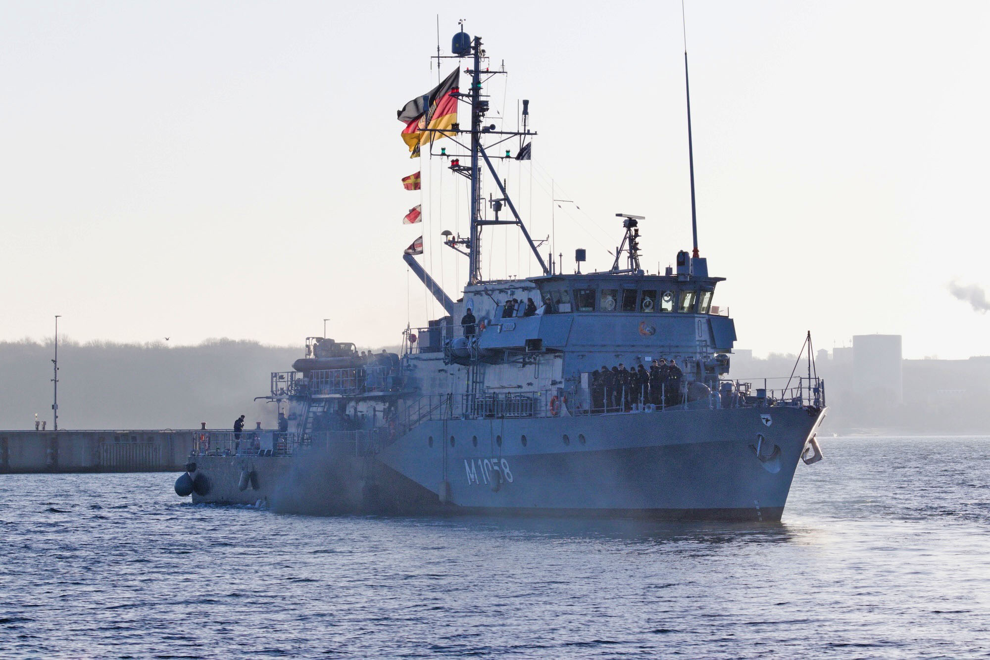 Minenjagdboot &bdquo;Fulda&ldquo; l&auml;uft Richtung Mittelmeer aus