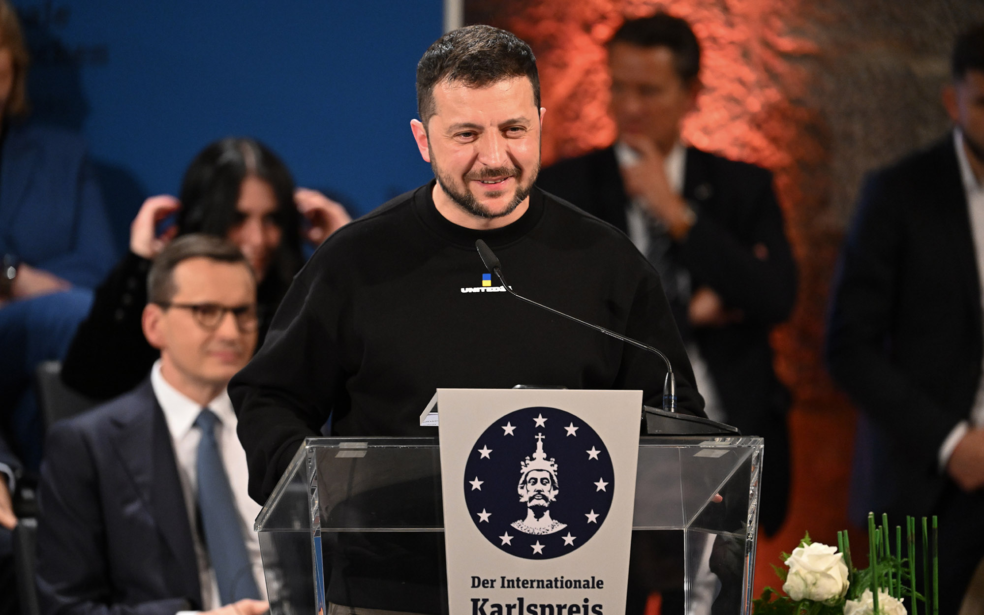 Ukrainian President Zelenskiy awarded Charlemagne Prize Ukrainian President Zelenskiy awarded Charlemagne Prize