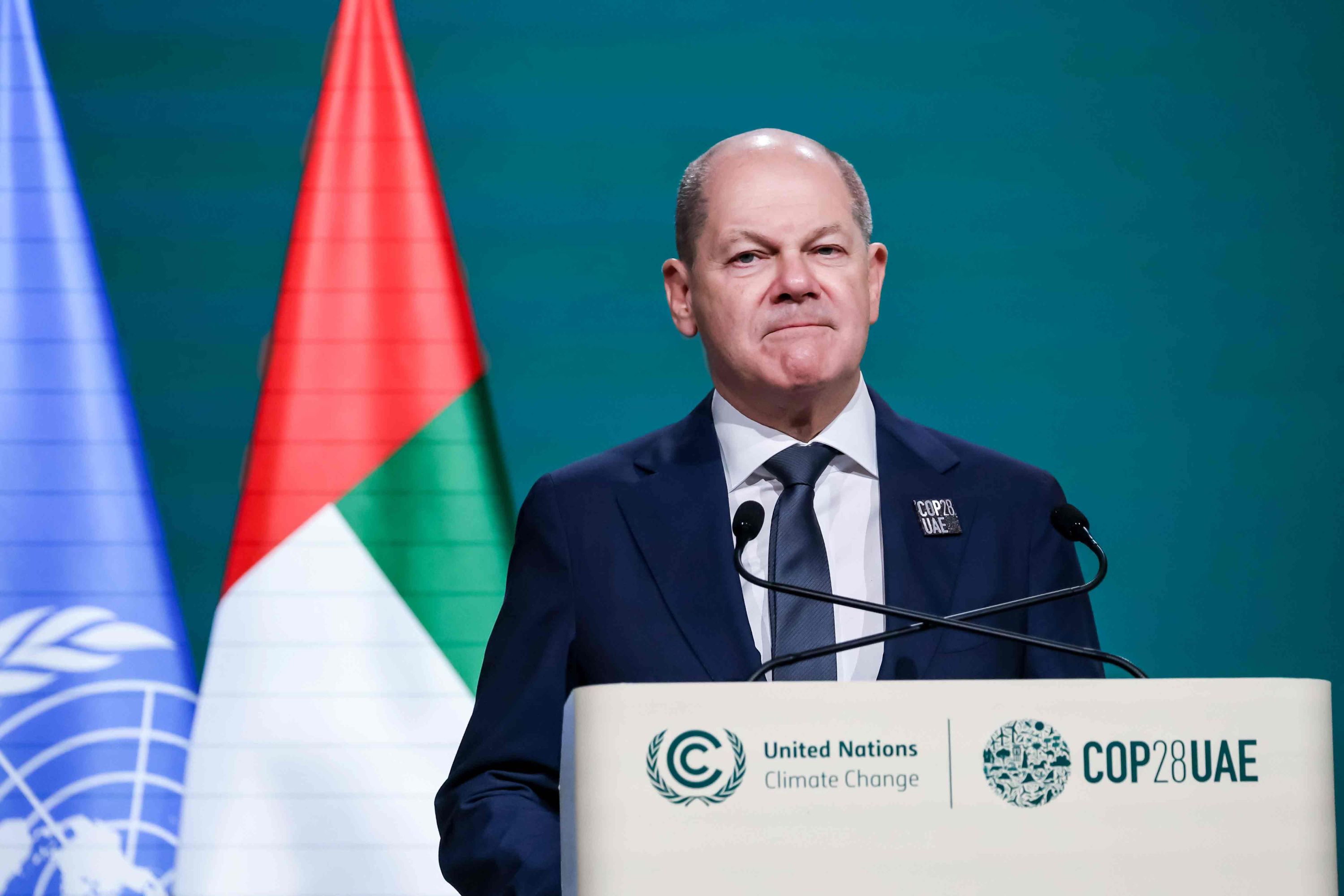 Scholz calls for phase-out of coal, oil and gas Scholz calls for phase-out of coal, oil and gas