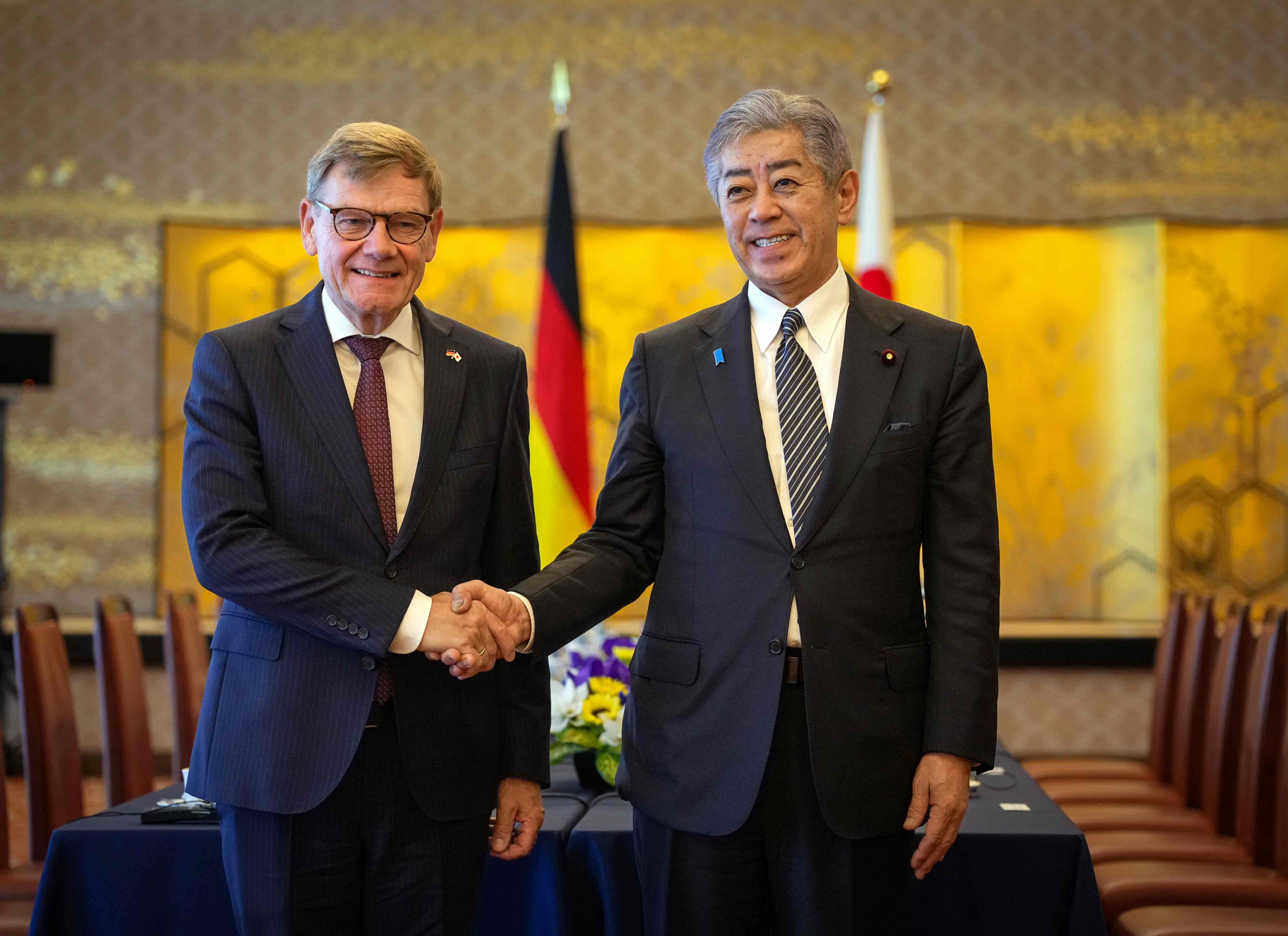 Wadephul visits Japan: key partner in Asia