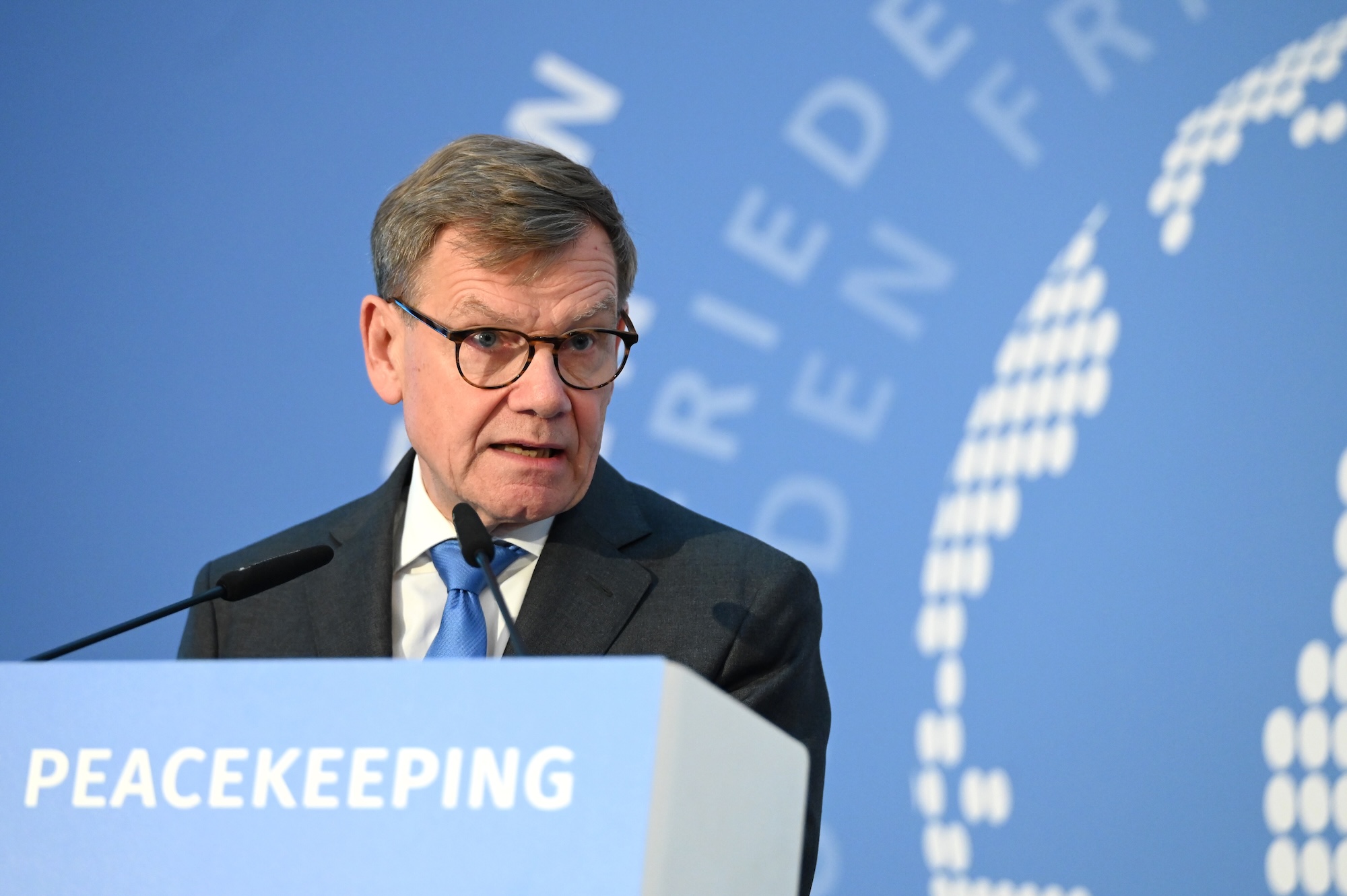 &bdquo;Friedenssicherer geben Deutschlands Au&szlig;enpolitik ein Gesicht&ldquo;
