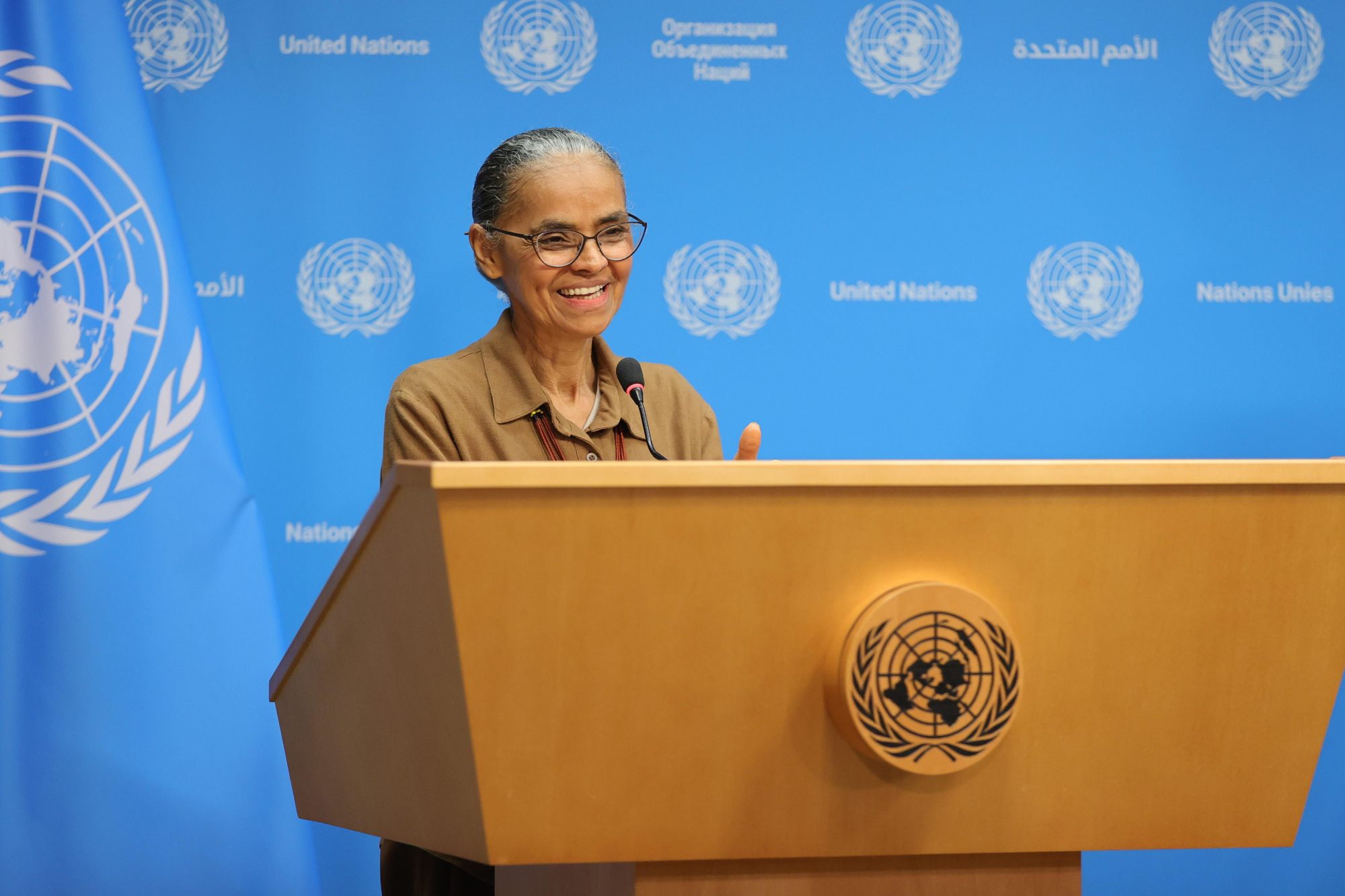 Deutschland und der Verteidiger des Amazonas