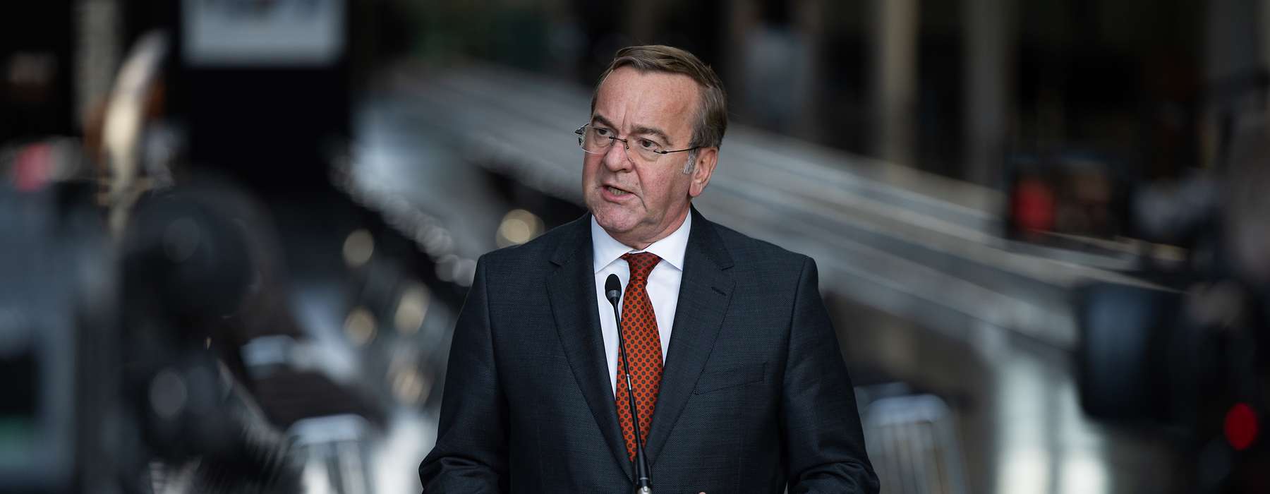 Pistorius: Shoring up defence supply chains