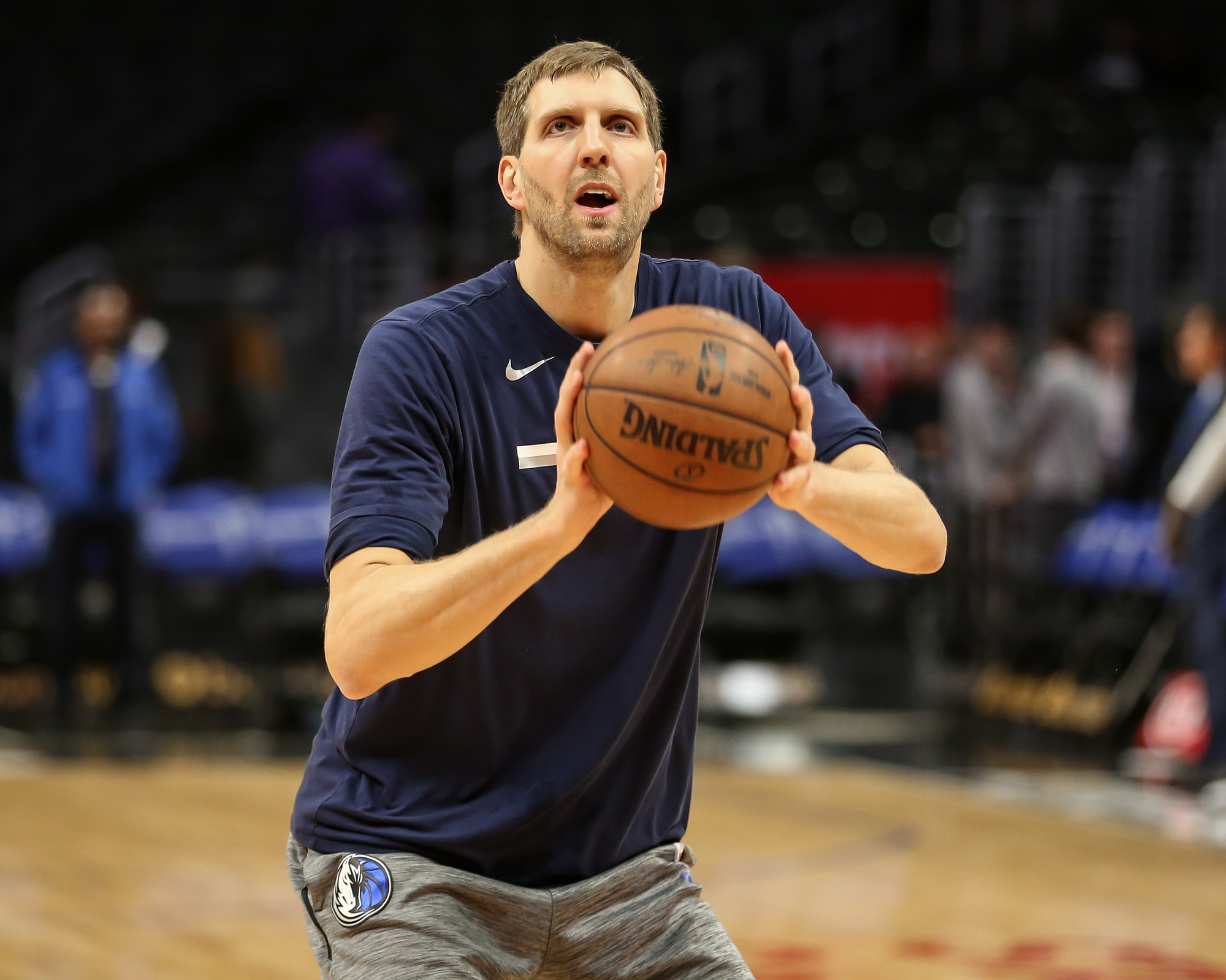 Forever 41′ NBA legend Dirk Nowitzki honored by his team - Infobae