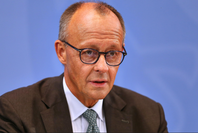 Merz urges stronger role for Europe thumbnail