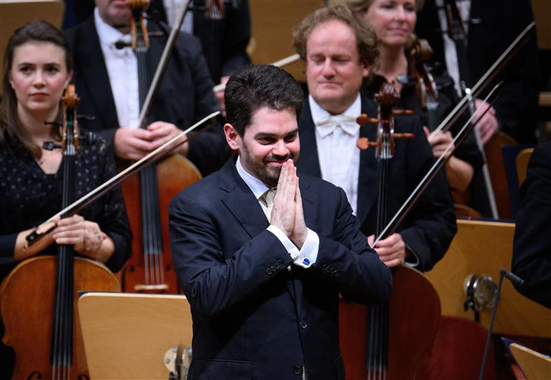 Conductor Shani: Committed to peace and reconciliation thumbnail