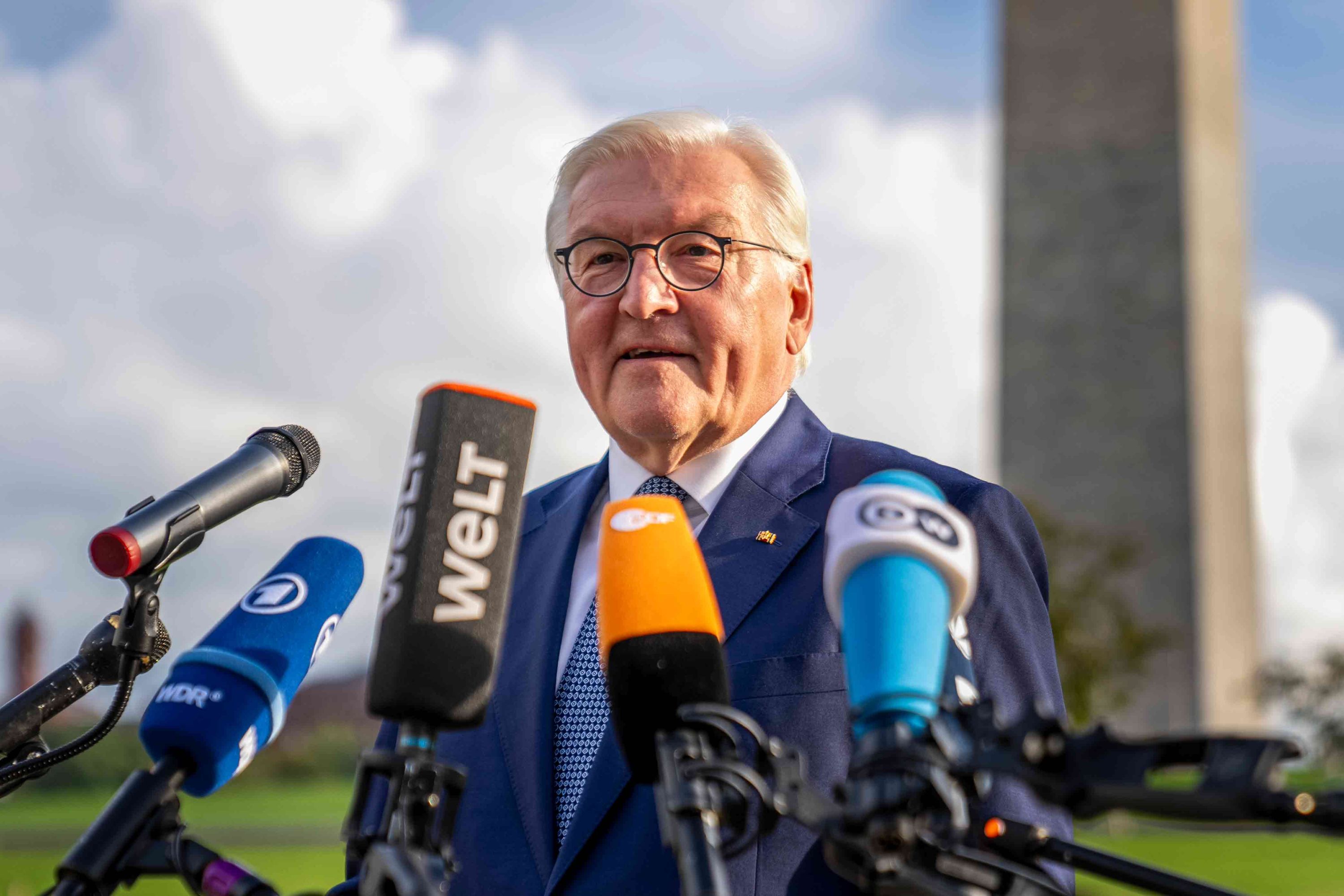 Steinmeier speaks with US President Biden