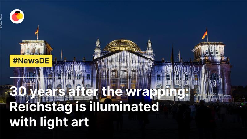 30 years after the wrapping: Reichstag is illuminated with light art