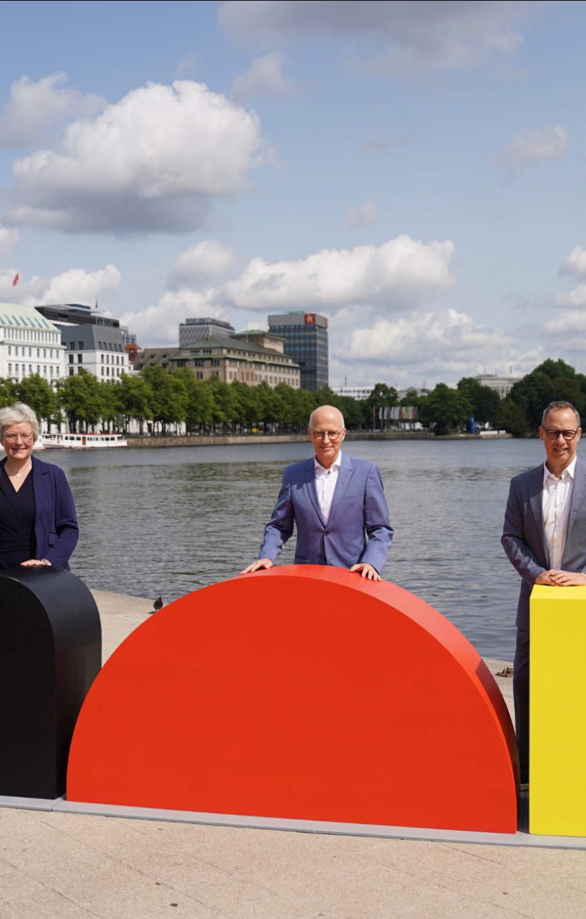 Gastgeber: Hamburgs Bürgermeister Peter Tschentscher (Mitte) 