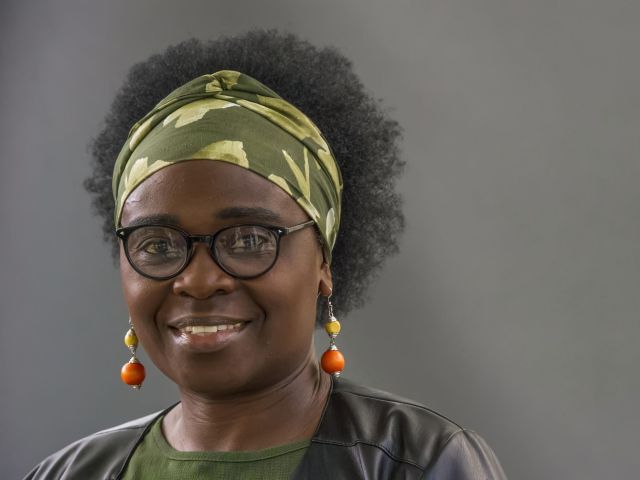 Die Schriftstellerin Jennifer Nansubuga Makumbi