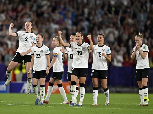 Deutsche Fußballerinnen erreichen EM-Halbfinale 