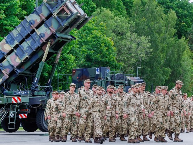 Die Flugabwehrraketengruppe 24 vor ihrem Nato-Einsatz in der Türkei. 