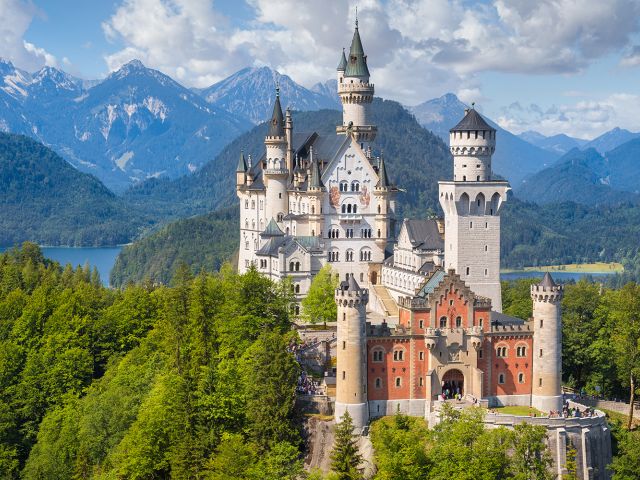 Immer eine Reise wert: Neuschwanstein in Bayern.