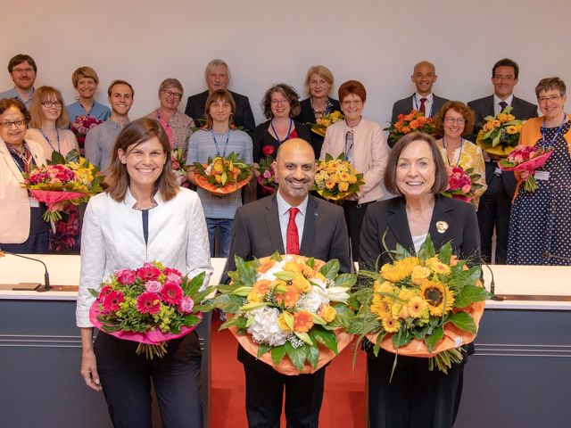 Mukherjee mit Vorgängerin Wintermantel und Vizepräsidentin Helbig