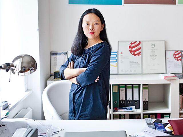 Die Designerin Yang Liu in Berlin