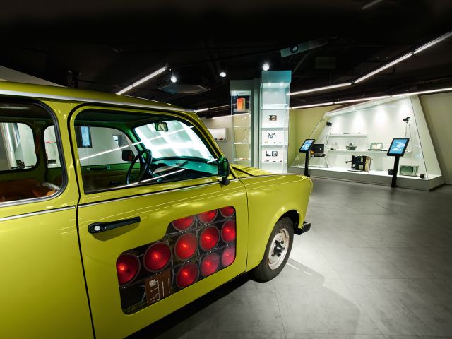 Observations-Trabant mit Spionagemuseum