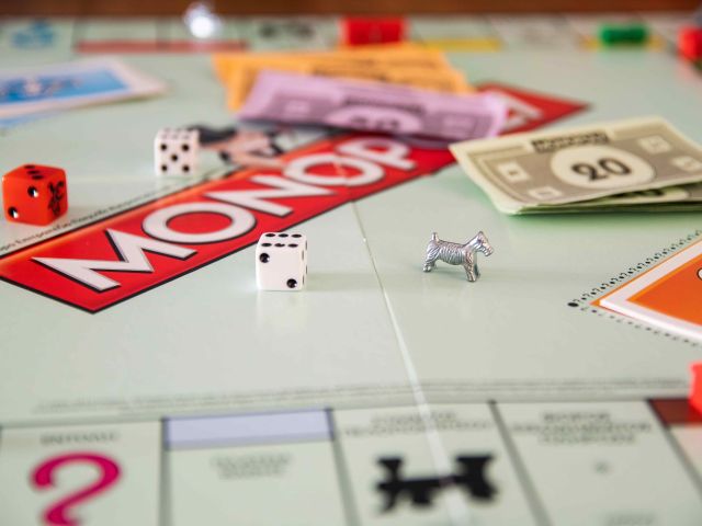Deutsche lieben das Brettspiel Monopoly.