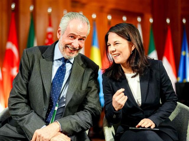 Baerbock und André Corrêa do Lago, designierter COP30-Präsident 