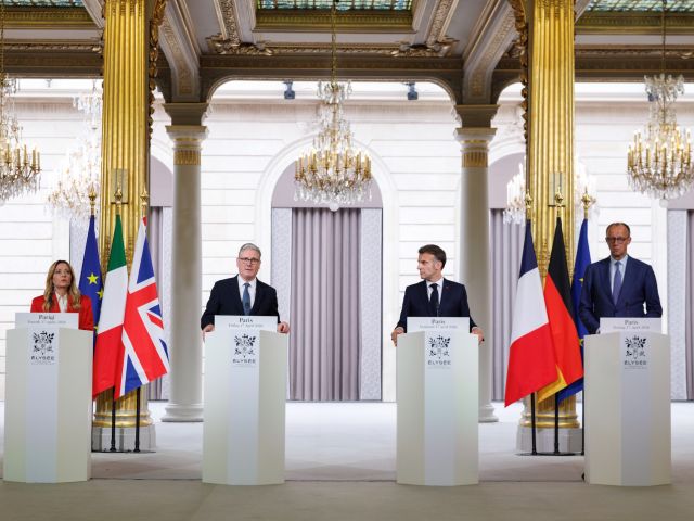 Macron, Starmer, Meloni und Merz bei einem Gipfeltreffen zur Straße von Hormus im April 2026. 