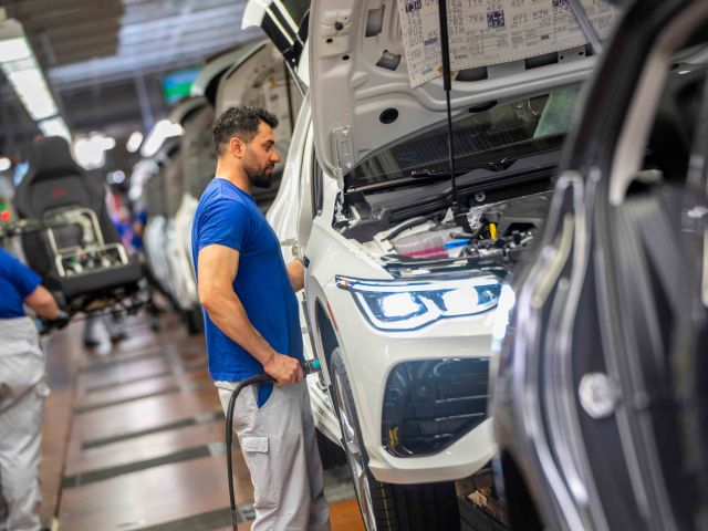 Der Marktanteil deutscher Automobilhersteller in Europa ist trotz internationaler Konkurrenz gestiegen.