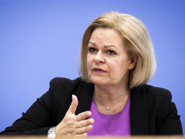 Weniger Asylanträge in Deutschland 
