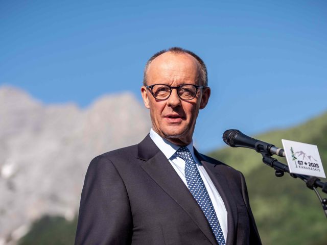 Merz fordert mehr Druck auf Russland 