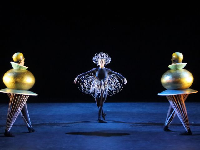 100 Jahre Bauhaus: das „Triadische Ballett“