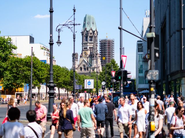 Deutsche sind sehr vielfältig. Doch wie sind sie im Durchschnitt?