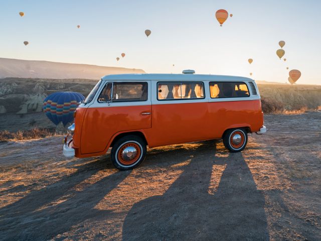 Klassischer VW-Bus in der Türkei