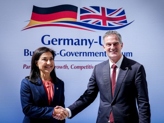 Katherina Reiche und Peter Kyle