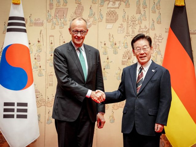 Bundeskanzler Merz und Präsident