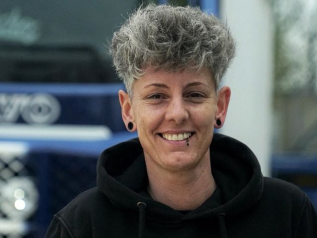 Für Steffka Arnold ist LKW-Fahren ein absoluter Traumjob. 