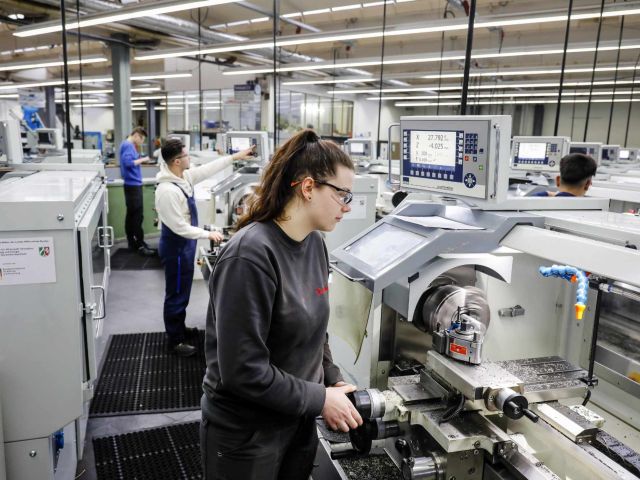 Duale Ausbildung: Lernen im Betrieb 