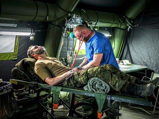 In Berlin probt der Sanitätsdienst der Bundeswehr den Bündnisfall.