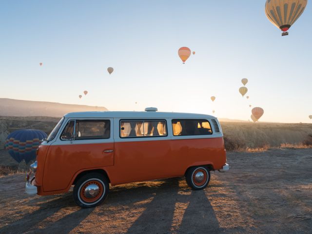 Klassischer VW-Bus in der Türkei