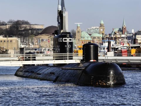 Museums-U-Boot U-434 in Hamburg