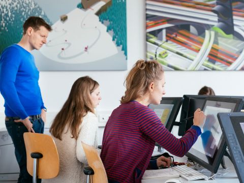 Studium im Labor „Digitale Illustration“ der HAW Hamburg 