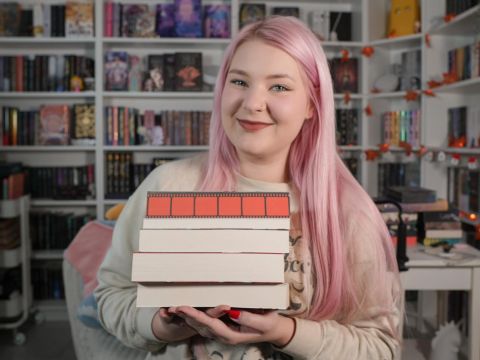 Nathalie Bröske liebt Fantasy und Romantasy