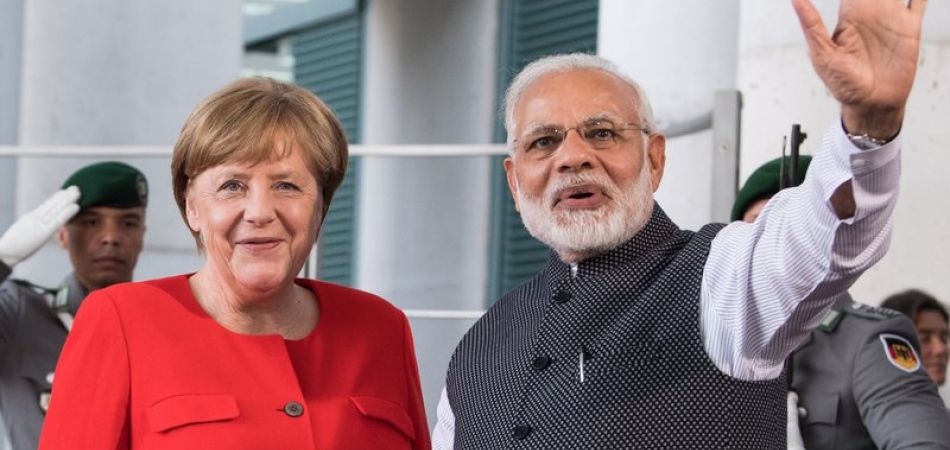 Merkel reist nach Neu Delhi Merkel reist nach Neu Delhi
