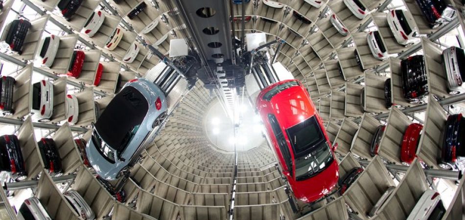 Germans buying fewer cars Germans buying fewer cars