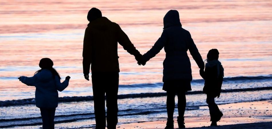 Companies become family-friendlier Companies become family-friendlier