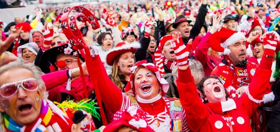 Karneval und Fastnacht im Vergleich Karneval und Fastnacht im Vergleich